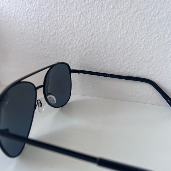 Quay Australia Aviator Sunglasses - Picture 4 of 4